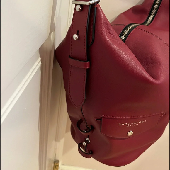 Large Marc Jacobs red burgundy leather handbag tote hobo shoulder bag like new - Picture 3 of 9